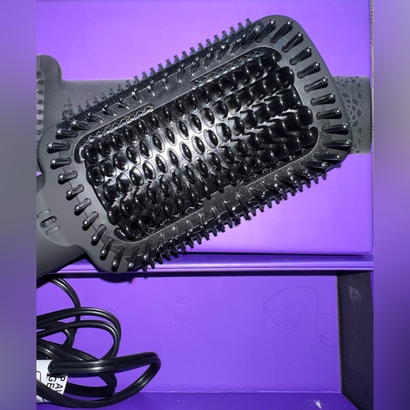 ✅Amika Double Agent 
2-in-1 Blow Dryer and Straightening Brush - Picture 4 of 4